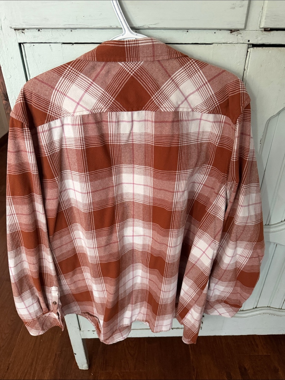 Super Soft Rust and White Plaid Button-Up Shirt Flannel - Picture 3 of 3
